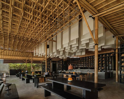 Yuki - Uluwatu / Studio Tanama - Interior Photography, Kitchen, Column