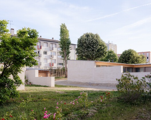 Houses on Rue de Clermont / A.TM - Image 13 of 18