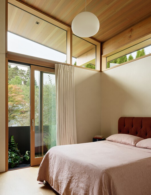 In-Kind House / GO'C - Interior Photography, Bedroom, Wood, Lighting, Bed
