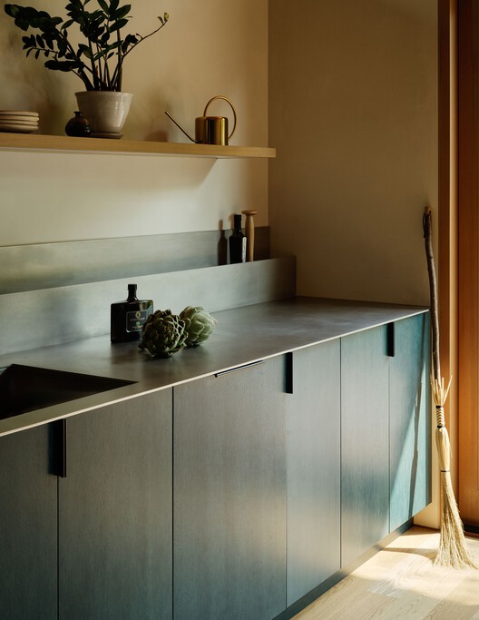 In-Kind House / GO'C - Interior Photography, Kitchen, Countertop