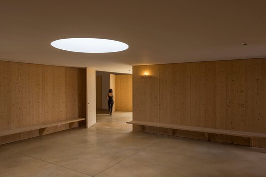 Barrancos Mortuary / Mesa Atelier - Interior Photography, Wood, Concrete