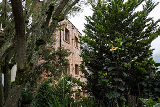Casa en La Vicentina / Al Borde - Fotografía exterior, Jardín