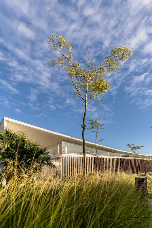 Linho House / TETRO Arquitetura - Image 18 of 43