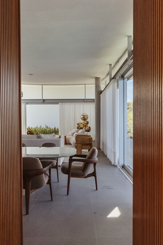 Linho House / TETRO Arquitetura - Interior Photography, Wood, Chair