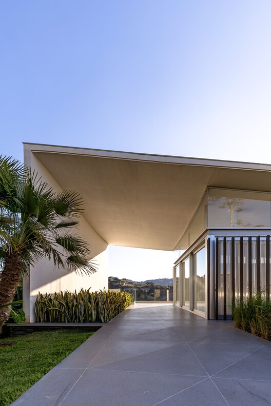 Linho House / TETRO Arquitetura - Image 16 of 43