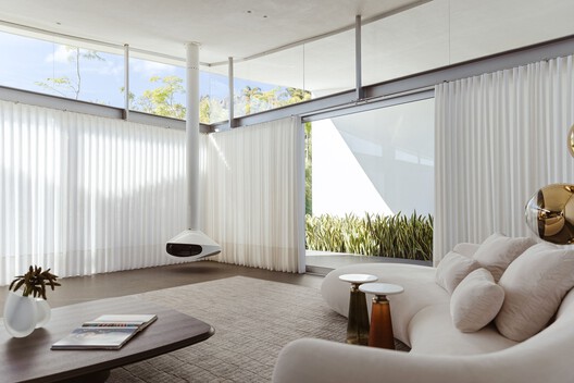 Linho House / TETRO Arquitetura - Image 3 of 43
