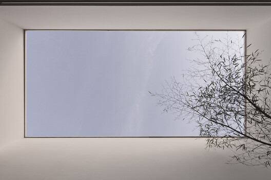 Unfolding Privacy: Centering the Home Around the Courtyard - Image 7 of 58