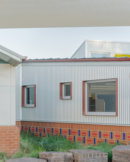 Swan Hill Specialist School / WHDA - Exterior Photography, Wood, Brick