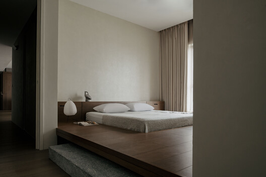 SS2 Apartment  / Wuuu Studio - Interior Photography, Bedroom, Bed, Wood, Lighting