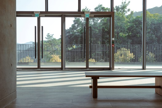 香港中文大学文物馆新翼 / 严迅奇建筑师事务所 - 建筑图, 木头, 玻璃