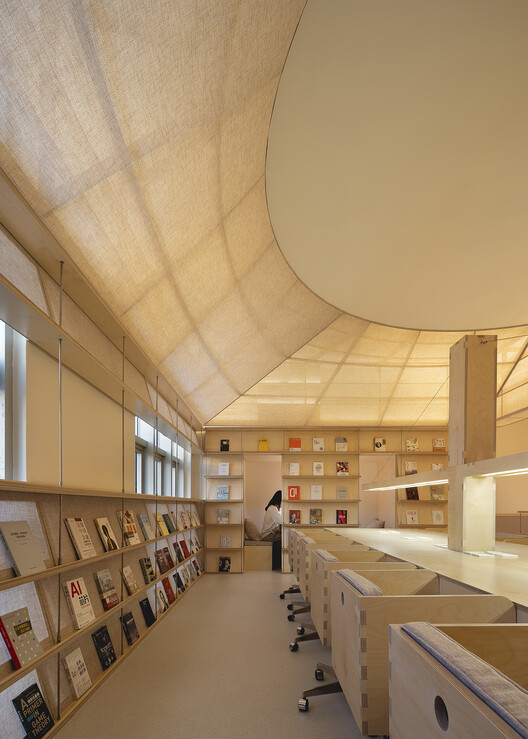 Yixing Study Space / Atelier d'More - Interior Photography, Wood, Shelving, Glass
