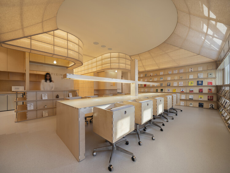 Yixing/Antelier d'E More - Fotografía interior, cocina, iluminación, estantes, vidrio