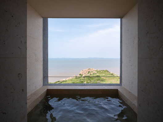 Lost Villa · Huanglong Island Lighthouse Hotel  / WJ STUDIO - Interior Photography, Coast