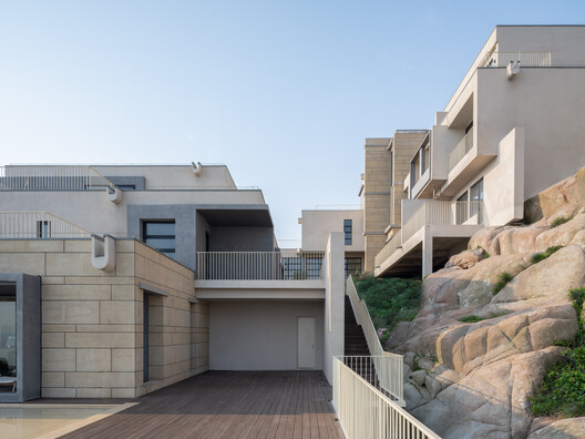 Lost Villa · Huanglong Island Lighthouse Hotel  / WJ STUDIO - Image 16 of 37