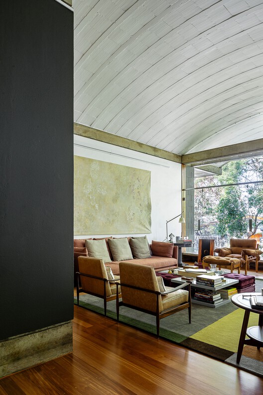 Arches House / ARKITITO Arquitetura - Interior Photography, Living Room, Wood, Table, Chair, Lighting, Glass