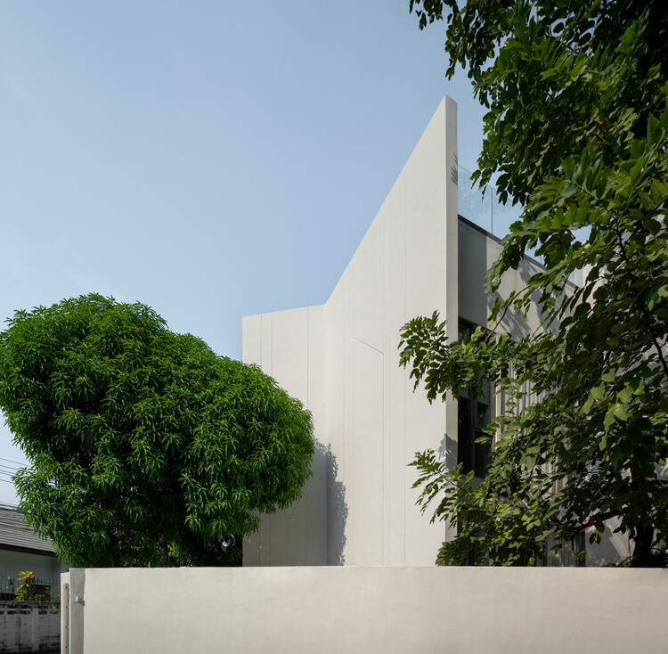 House M/Idin Architects - Imagen 6 de 31