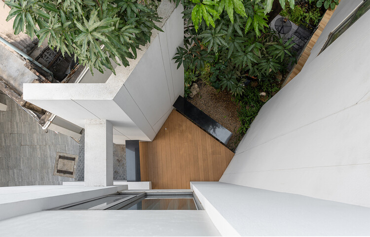 House M/Idin Architects - Imagen 14 de 31