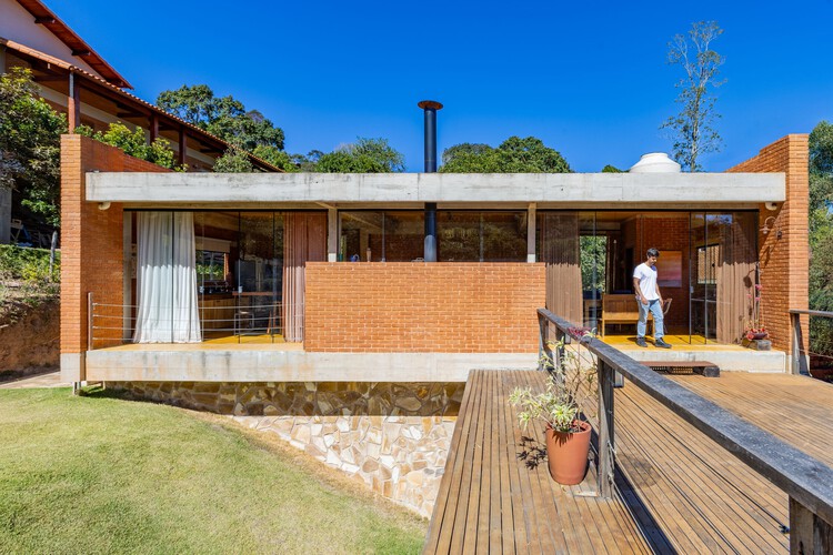 Casa na Vila do Açude  / Entremeios Arquitetura - Fotografia de Exterior, Casas