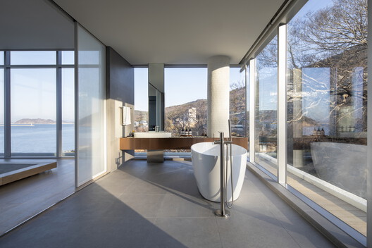 Mungahwaryeong / 100A associates - Interior Photography, Chair, Bathtub
