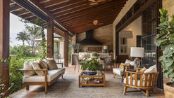 Casa MF / Daniel Fromer