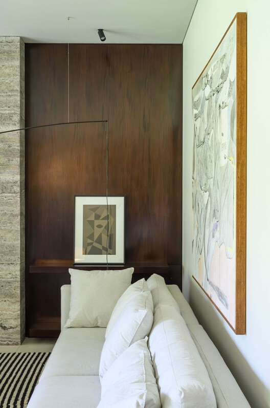 Casa S / Rubén Valdemarín + Siuk Studio Casa S / Rubén Valdemarín + Siuk Studio - Fotografía interior, Dormitorio, Madera, Sillones, Iluminación