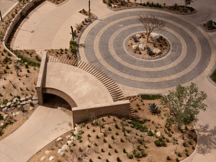 Canyon Entrance Pavillion / Medeza + Querencia Design Center - Interior Photography, Garden