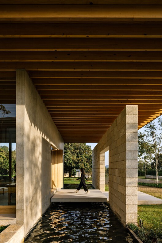Bosque House / FGMF - Image 27 of 36