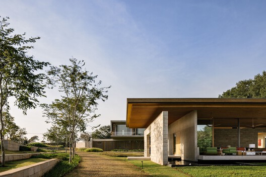 Bosque House / FGMF - Image 11 of 36