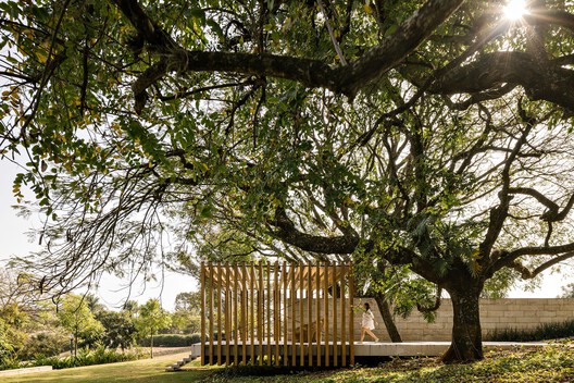 Bosque House / FGMF - Image 8 of 36