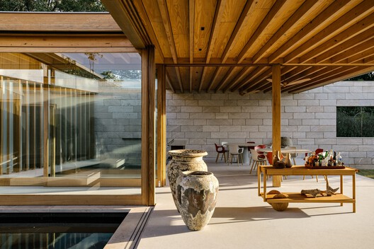 Bosque House / FGMF - Interior Photography, Wood, Beam, Column