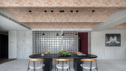 H.S. Inn / IN-Xian Design