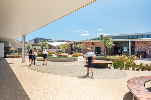 Brighton High School / JAWSARCHITECTS - Exterior Photography