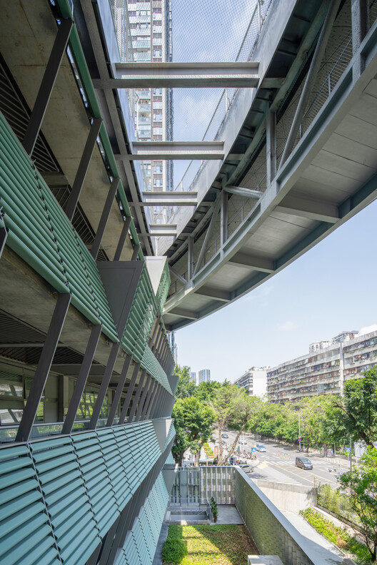 Shenzhen Art High School / O-office Architects - Interior Photography, Glass, Balcony, Steel
