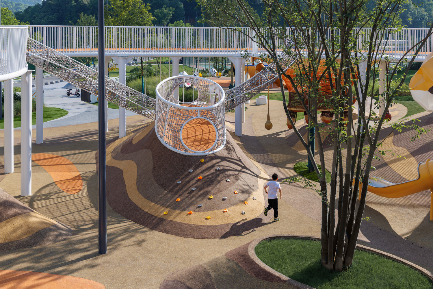 Gallery of Evolving Urban Playgrounds: 5 Design Strategies and 31 ...