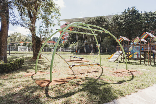 El por qué, qué y cómo del diseño exitoso de parques infantiles centrado en las personas El por qué, qué y cómo del diseño exitoso de parques infantiles centrado en las personas - Imagen 12 de 18