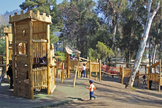 El por qué, qué y cómo del diseño exitoso de parques infantiles centrado en las personas El por qué, qué y cómo del diseño exitoso de parques infantiles centrado en las personas - Imagen 15 de 18