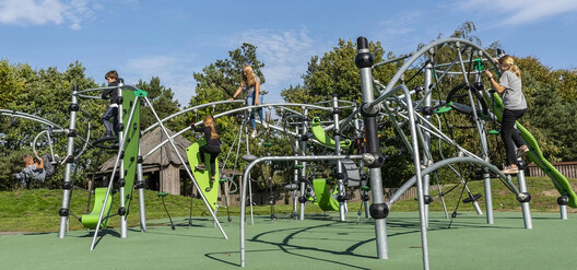 El por qué, qué y cómo del diseño exitoso de parques infantiles centrado en las personas El por qué, qué y cómo del diseño exitoso de parques infantiles centrado en las personas - Imagen 6 de 18