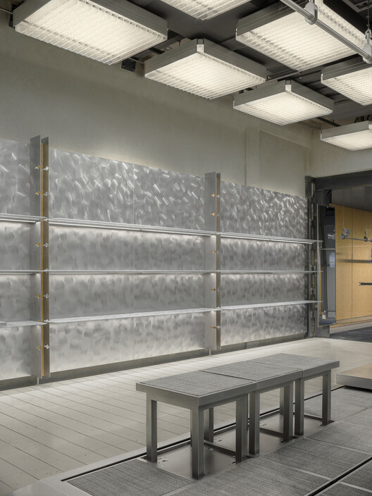 ADIDAS ORIGINALS 安福 322 旗舰店 / 東木筑造 + TO ACC - 室内图