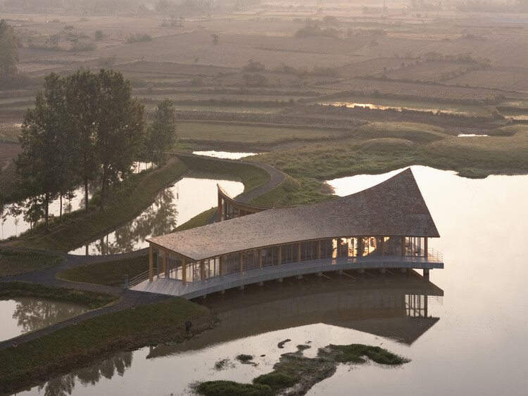 Driftwood Village/Main Architect Center - Figura 8 de 39