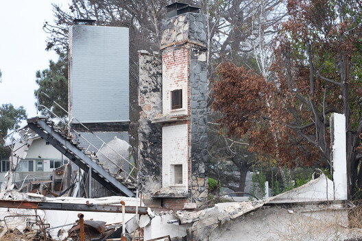 AI-Powered Robotics Support Rebuilding Homes in Los Angeles Fire Zones - Image 15 of 16