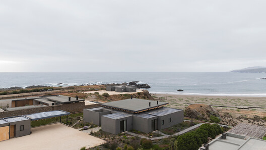 Casa Aguadulce / Benjamin Goñi Arquitectos + Claro + Westendarp Arquitectos - Fotografía exterior, Costa