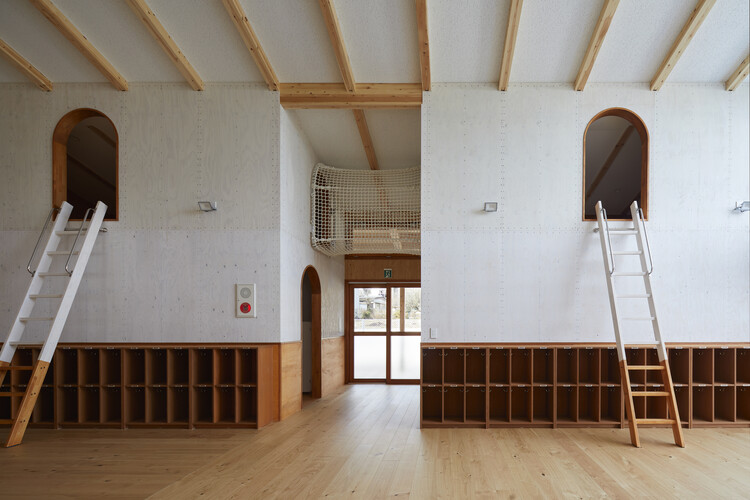 The Built Environment as a Third Teacher: Architectural Play in Japanese and Chinese Kindergartens - Image 9 of 11