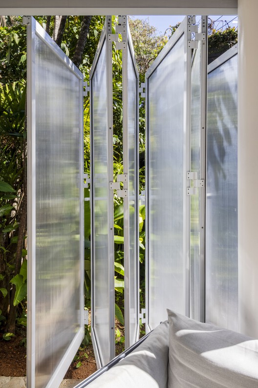 Agência Oito TM / André Ávila Arquitetura Agência Oito TM / André Ávila Arquitetura - Fotografia de Exterior, Vidro