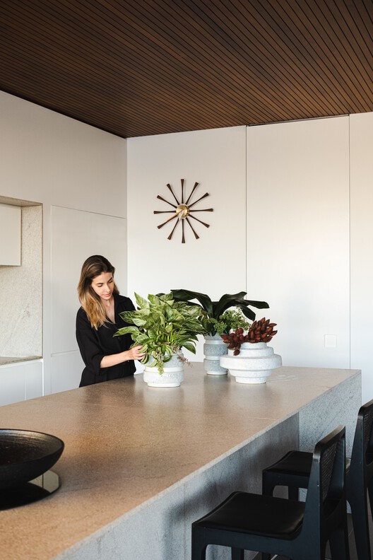 JF Residence / kg studio - Interior Photography, Kitchen, Wood, Table, Lighting, Countertop, Chair