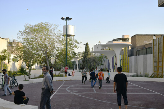 Inclusive Playgrounds: Every Body Can Play Through Architecture - Image 16 of 17