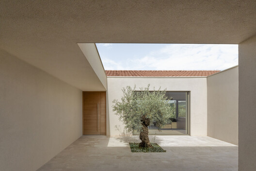 World Photography Day: 25 Rising Architectural Photographers to Watch in 2025 - Image 7 of 26