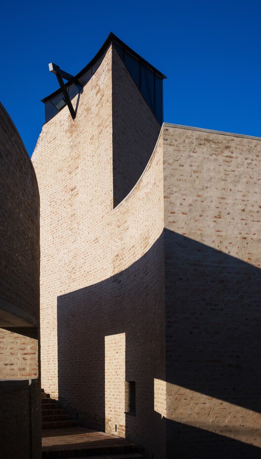 West Wusutu Village Community Center / Zhang Pengju - Image 7 of 47