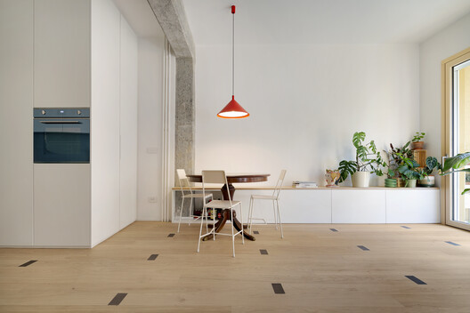 Casa B . V / CIMA studio - Interior Photography, Dining room, Wood, Lighting, Chair