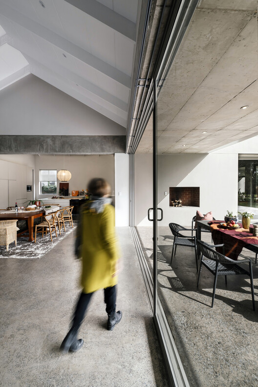 Parys House / Nadine Engelbrecht Architect - Interior Photography, Chair, Beam