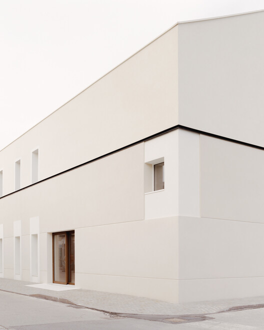 Civic Center / Archiplanstudio - Image 17 of 31